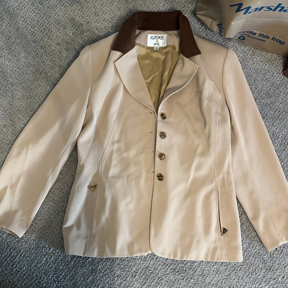 Tan blazer with brown suede collar